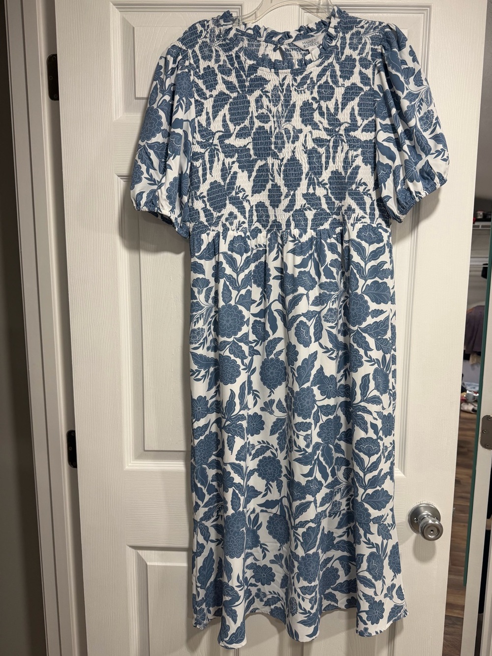 NWT Market & Spruce Blue and White Floral Smocked Midi Dress